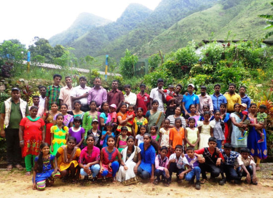 Group photo of participants in the Ambagamuwa ADP's June 2016 MenCare family retreat.