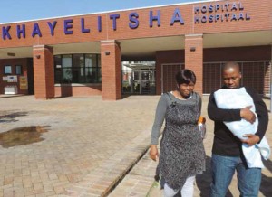 Thulani and Yolanda Velebayi with newborn baby Luncuthu outside Khayelitsha Hospital.