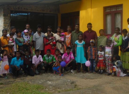 MenCare fathers' group participants and families at the Ambagamuwa ADP in Sri Lanka.